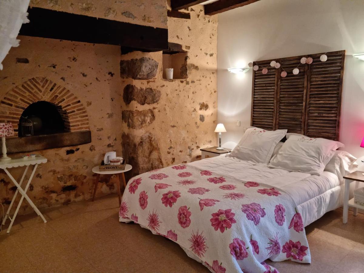 L 'Aupinouse Chambre Double Pivoine Avec Salle D'Eau Privative La Suze-sur-Sarthe Dış mekan fotoğraf