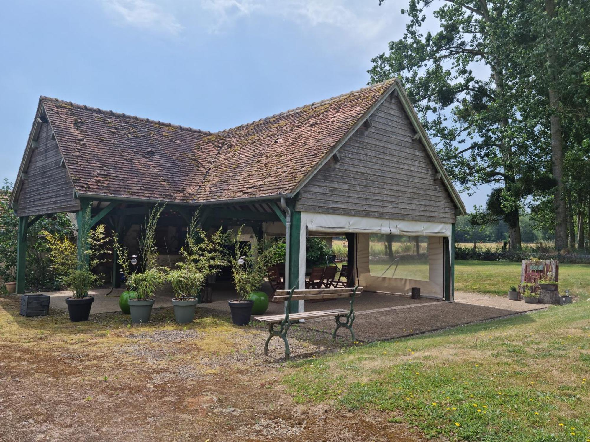 L 'Aupinouse Chambre Double Pivoine Avec Salle D'Eau Privative La Suze-sur-Sarthe Dış mekan fotoğraf